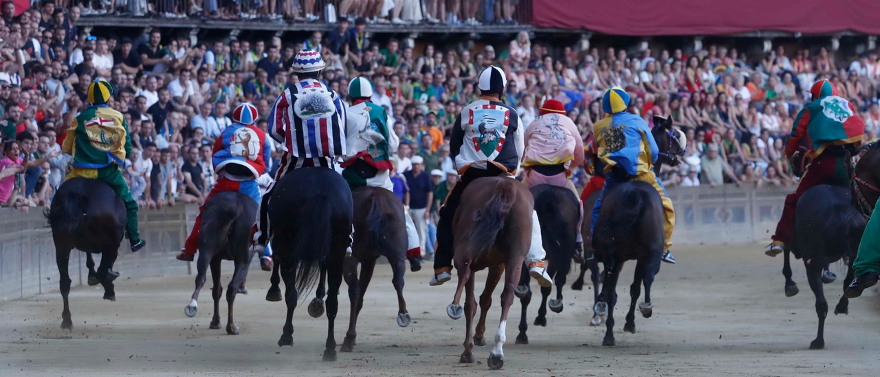 Palio, la Lupa vince la terza prova
