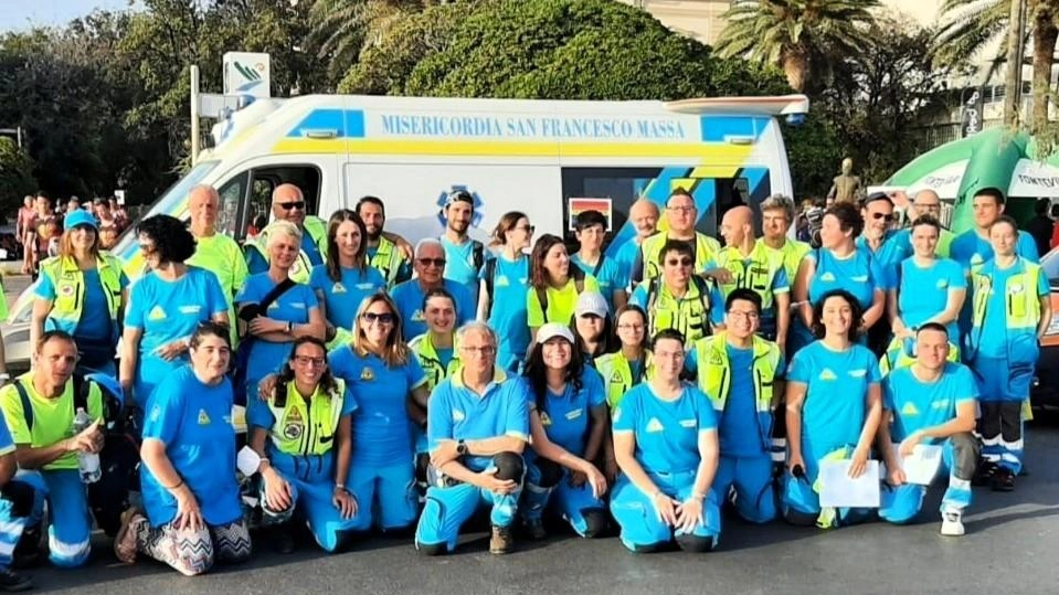 Imparare ad affrontare situazioni di emergenza e conoscere i metodi corretti per offrire sostegno a persone colpite da calamità naturali...