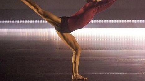 Simone Cristofori è il protagonista di ’Lymun’ che introdurrà lo spettacolo ’Luce dei sogni’