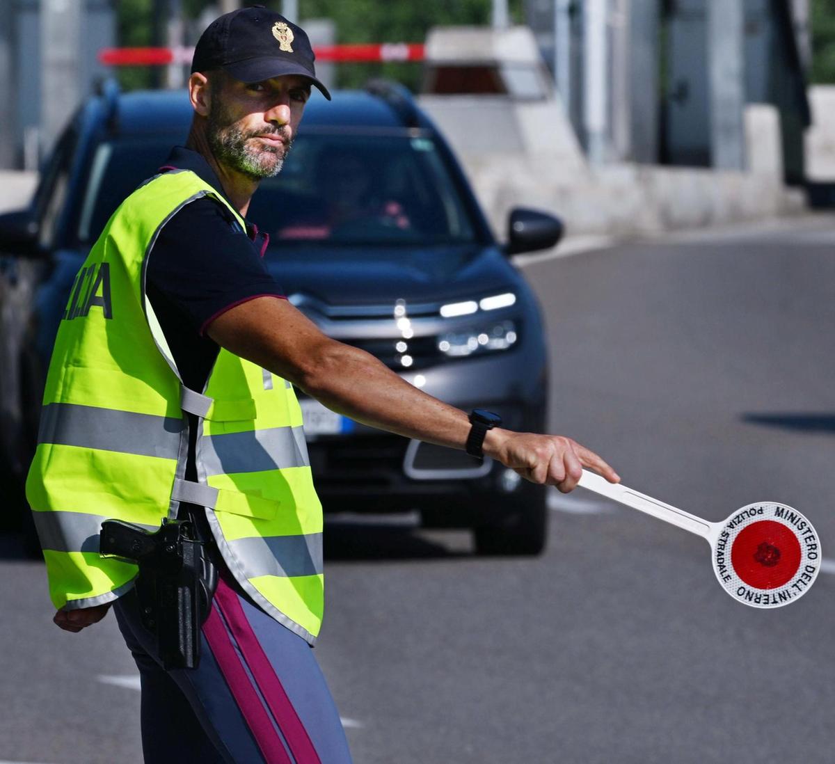Appiedati dal nuovo codice. Alcol: ritirate sei patenti Appiedati dal nuovo codice. Alcol: ritirate sei patenti