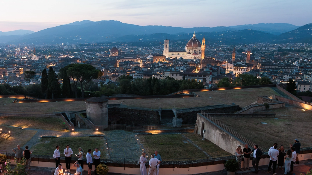 Forte Belvedere in una foto tratta da Facebook. Grandi eventi in questo agosto Forte Belvedere in una foto tratta da Facebook. Grandi eventi in questo agosto