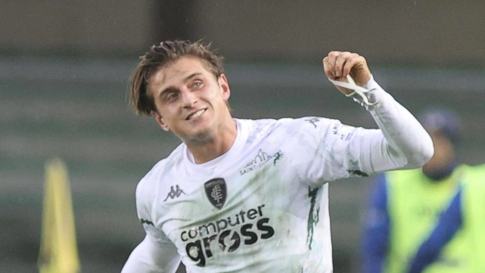 La lunga lista degli ’svincolati’ include anche Lorenzo Colombo (sopra) che insieme a Devis Vasquez tornerà al Milan La lunga lista degli ’svincolati’ include anche Lorenzo Colombo (sopra) che insieme a Devis Vasquez tornerà al Milan