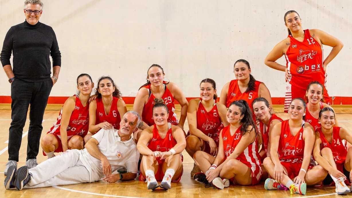 La squadra femminile della Gino Landini Lerici La squadra femminile della Gino Landini Lerici