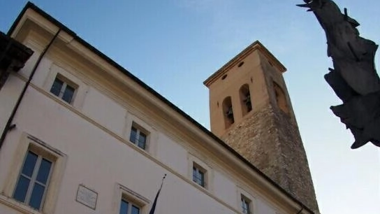 Spoleto, Sisti esclude rivoluzioni e ascolta i partiti Spoleto, Sisti esclude rivoluzioni e ascolta i partiti
