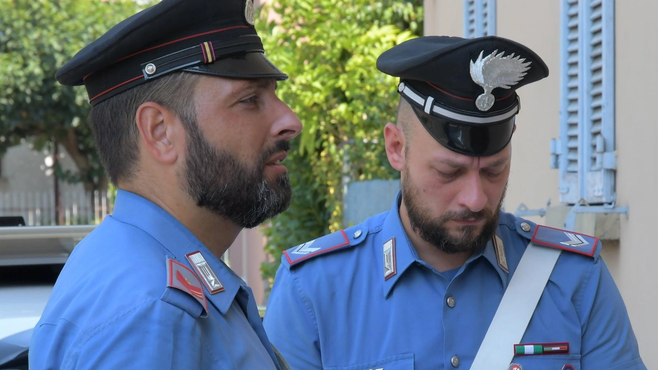 Le indagini dei carabinieri (Foto di repertorio)