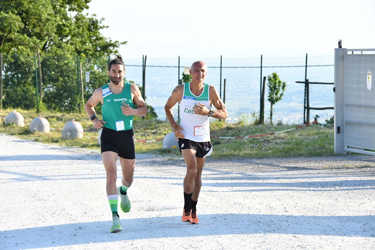 immagine di sfondo 24