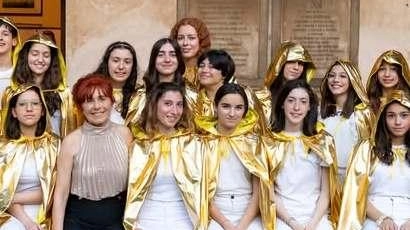Rossella Targetti, una delle colonne della Scuola Verdi: domani. un laboratorio di coro per bambini e genitori delle primarie della città negli spazi di. Ars Genius Rossella Targetti, una delle colonne della Scuola Verdi: domani. un laboratorio di coro per bambini e genitori delle primarie della città negli spazi di. Ars Genius