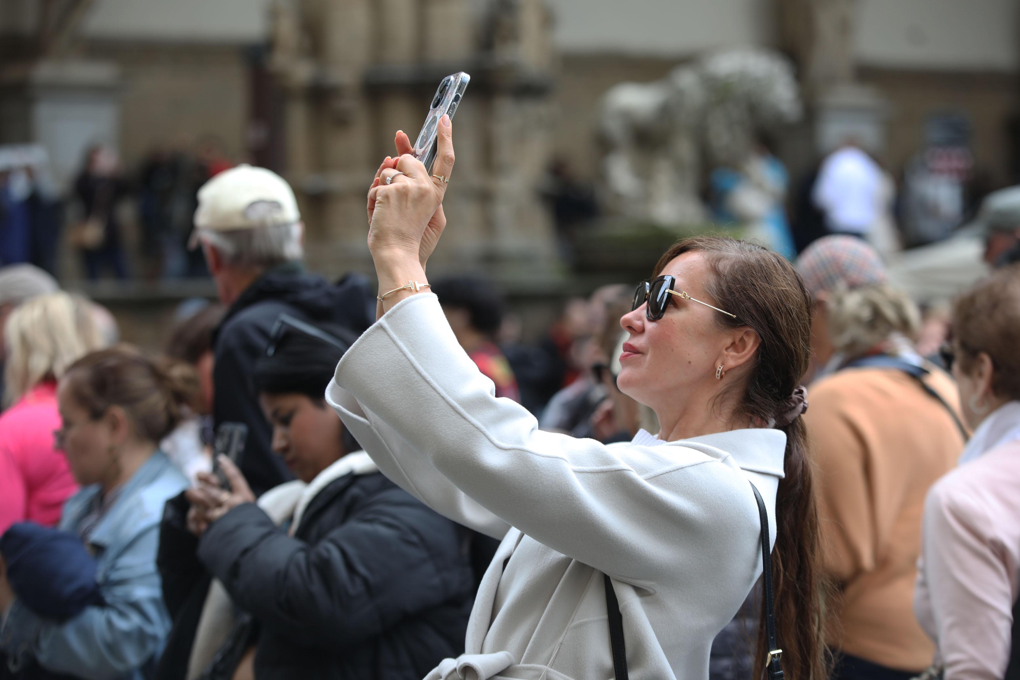 furti turiste prese di mira in pieno centro arrestate 5 donne a firenze