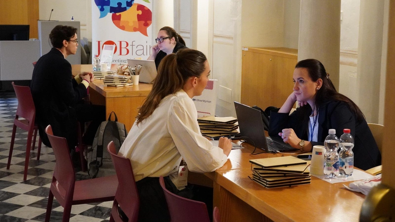 Per JobFair. oltre 800 colloqui nella sede della Scuola Superiore Sant’Anna di Pisa Per JobFair. oltre 800 colloqui nella sede della Scuola Superiore Sant’Anna di Pisa