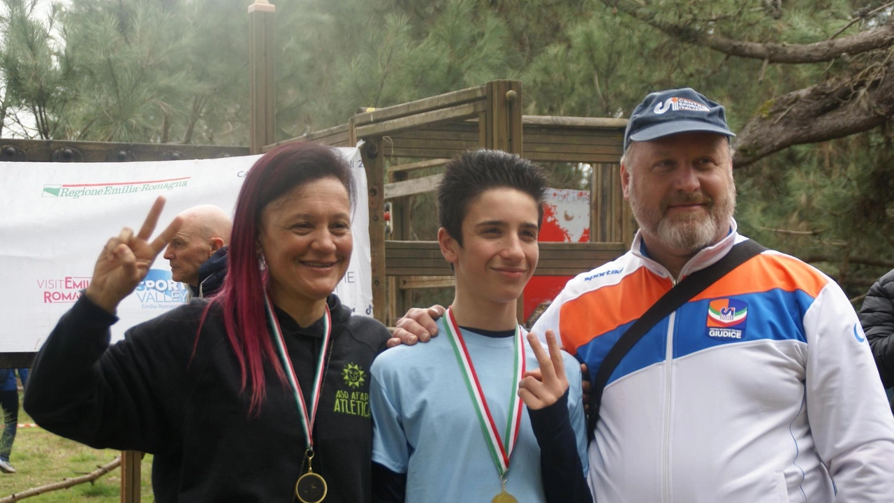 Atletica Brilla la stella dei Runnerini Doc Afaph guidata dalla coach Bertelloni e dal papà Riccardo. Stagione magica per Lazzarotti tra titoli regionali e best personal