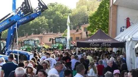 Alla fiera di Montecastrilli presenti esperti del settore ma anche centinaia di persone che hanno voluto visitare gli stand