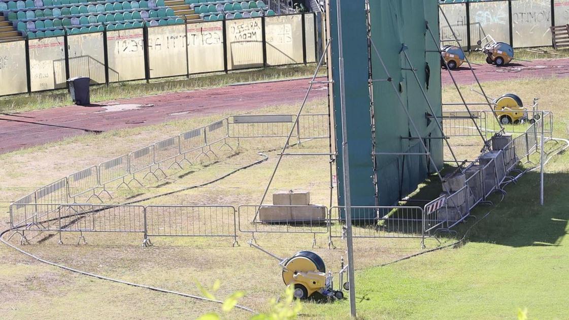 Il trasferimento. Domani debutta il ’Cinema allo stadio’ Il trasferimento. Domani debutta il ’Cinema allo stadio’