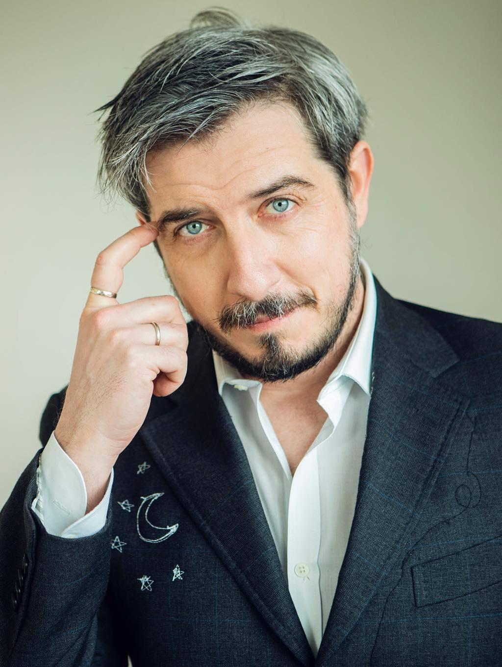 https://www.lanazione.it/image-service/view/acePublic/alias/contentid/NmE5ODNkNGItZTg3ZS00/0/il-futuro-dellexcelsior-entusiasmo-e-curiosita-per-i-progetti-del-neo-direttore-ruffini.jpeg?f=1.91:1&w=1200