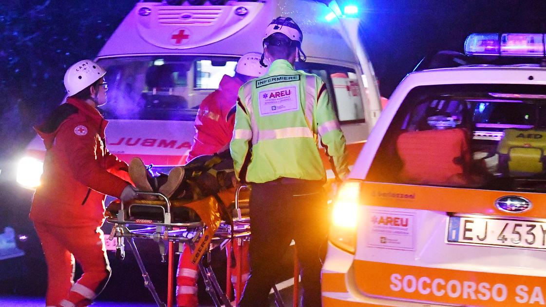 Ragazzo accoltellato a San Sisto, terrore nel quartiere