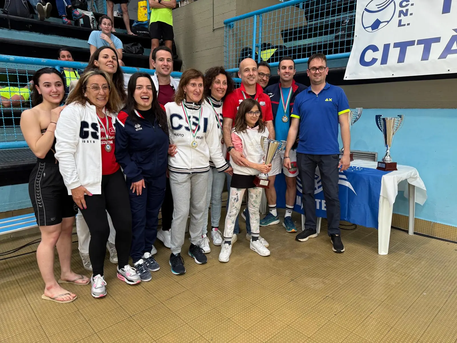 Nuoto master, pioggia di medaglia per il CSI Prato a Lucca