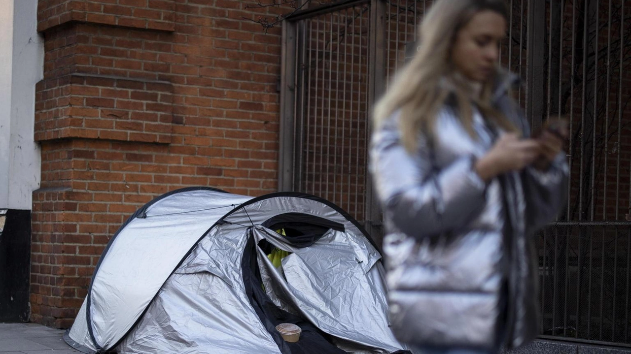 Allarme diseguaglianze, dal G7 -28% aiuti allo sviluppo nel 2026 Allarme diseguaglianze, dal G7 -28% aiuti allo sviluppo nel 2026