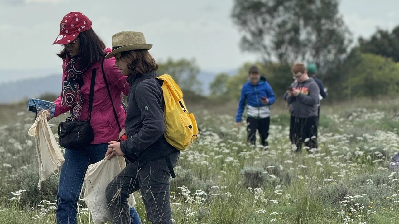 Suggestivo appuntamento oggi alla Tenuta di Paganico, per una giornata immersi nella natura ma anche alla ricerca dei segreti del suolo che calpestiamo per capirne la reale salute