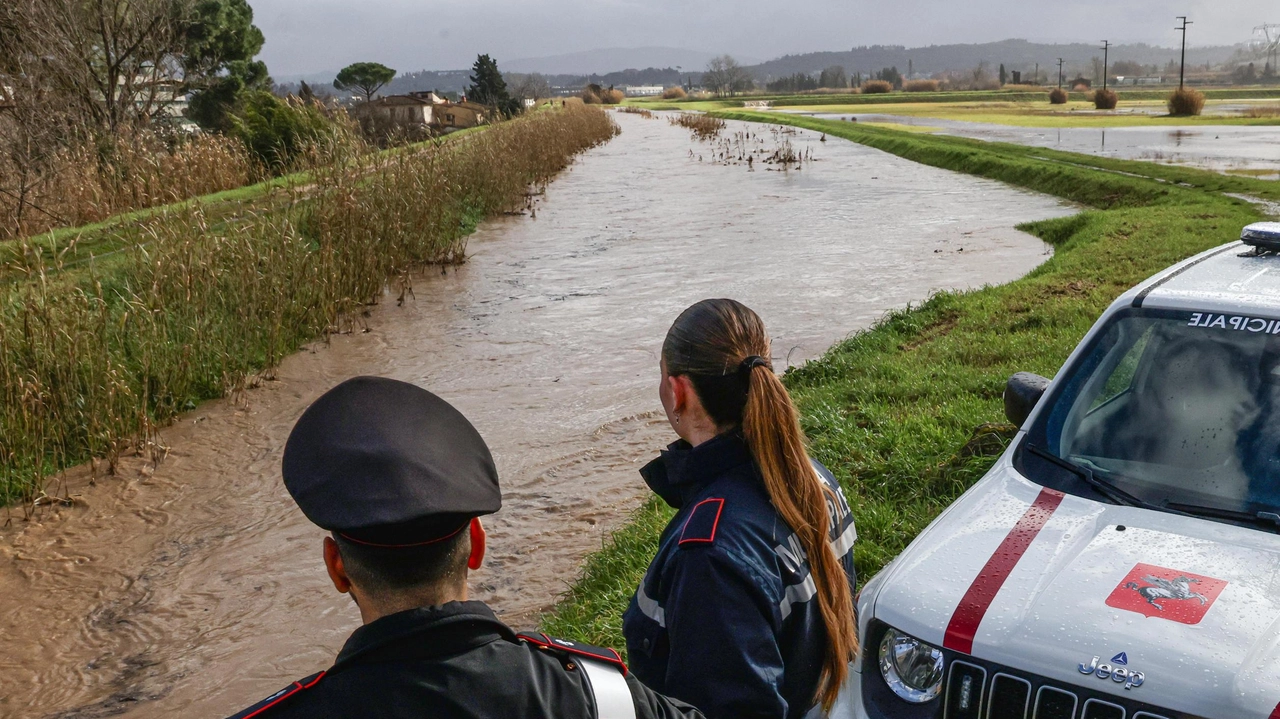 Messa in sicurezza dei corsi d’acqua. Vingone e Greve osservati speciali Messa in sicurezza dei corsi d’acqua. Vingone e Greve osservati speciali