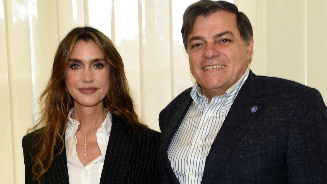 La presidente della Versiliana Paola Rovellini e il sindaco Alberto Giovannetti La presidente della Versiliana Paola Rovellini e il sindaco Alberto Giovannetti
