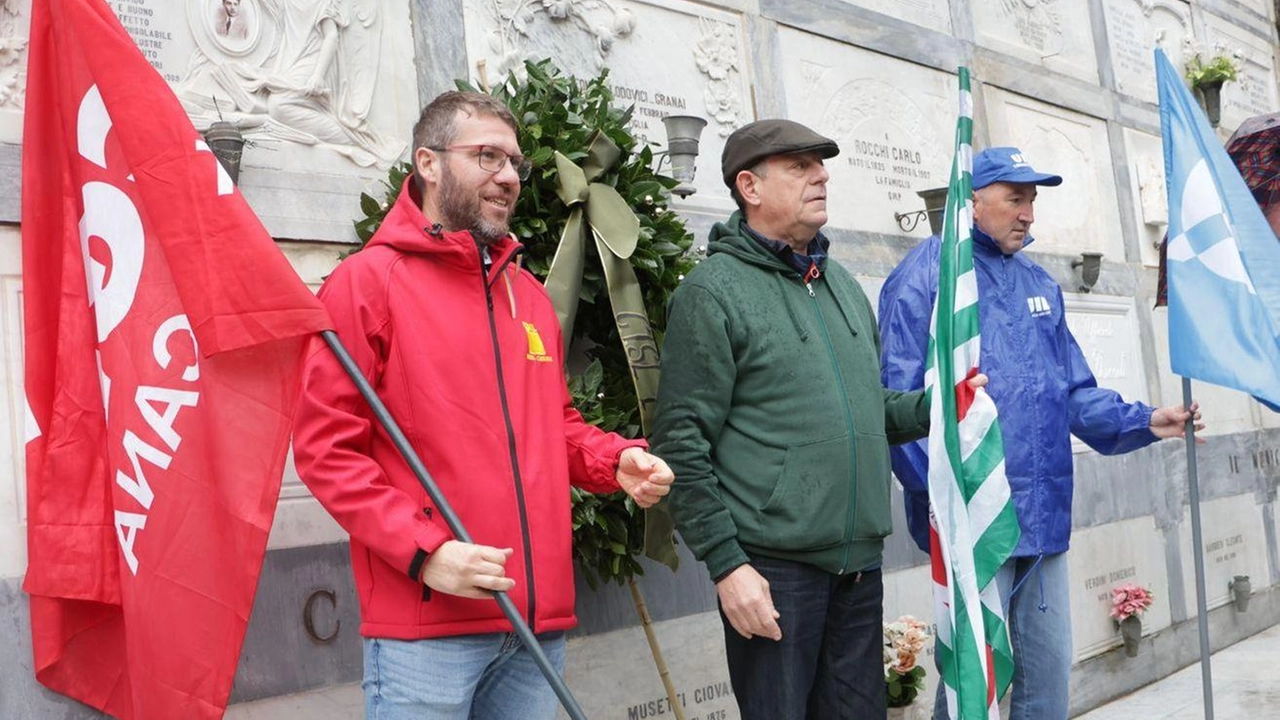 Nicola Del Vecchio, Cgil, Andrea Figaia, Cisl,. e Franco Borghini Uil. I sindacati confederali questa volta sono più che mai uniti per difendere i diritti dei bambini