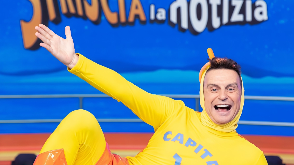 Capitan Ventosa al Pieve Village Arriva stasera Fabrizio Fontana da «Striscia» Super ospite oggi nella serata dedicata alla comicità Capitan Ventosa al Pieve Village Arriva stasera Fabrizio Fontana da «Striscia» Super ospite oggi nella serata dedicata alla comicità