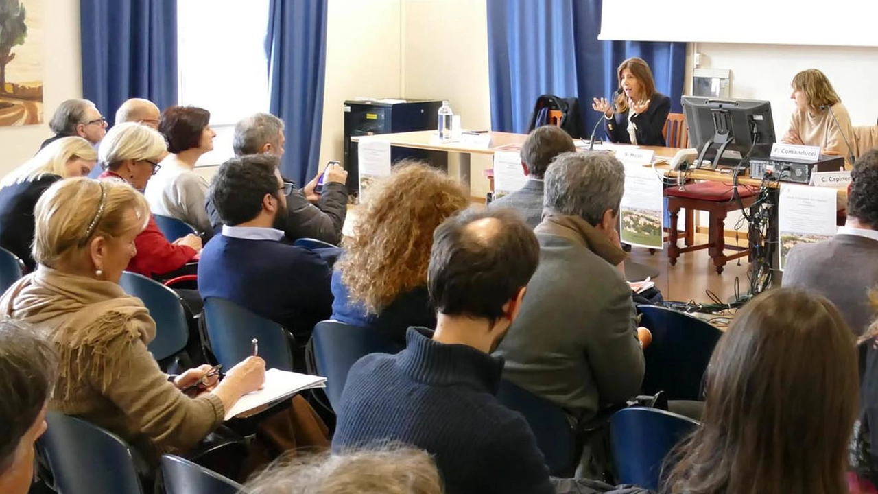 Arezzo ospita seminari internazionali sull'educazione con esperti e politici per discutere pratiche educative innovative.