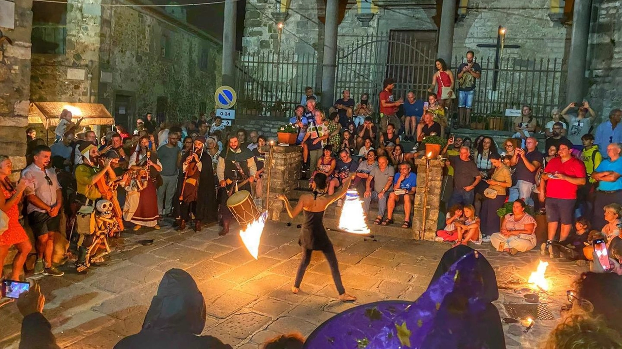 Uno dei tanti momenti della festa di Careggine (Foto Borghesi) Uno dei tanti momenti della festa di Careggine (Foto Borghesi)