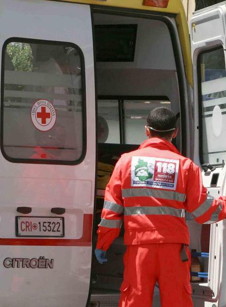 L’ambulanza non arriva: anziana salta visita al Noa L’ambulanza non arriva: anziana salta visita al Noa