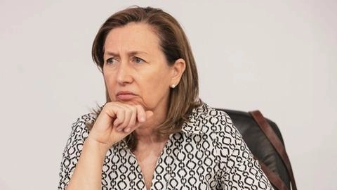 La consigliera regionale esce dal Movimento. "Allora si dimetta"