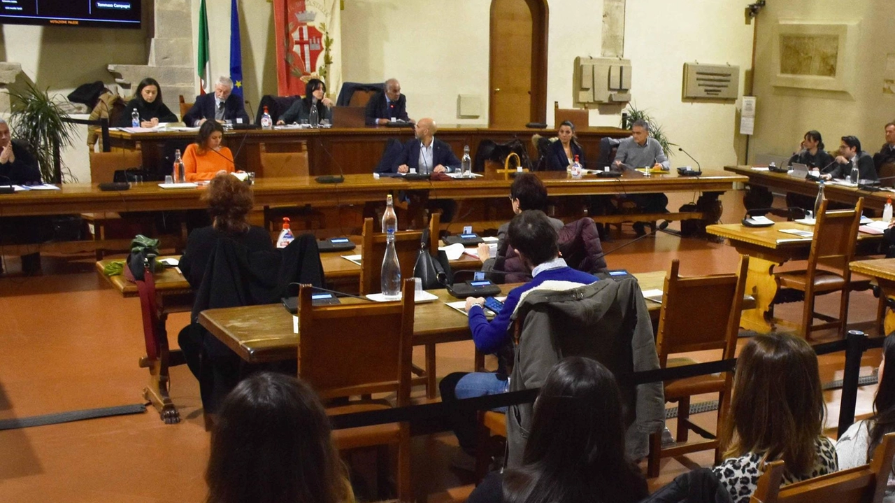 Si annuncia una giornata importante nel consiglio comunale di Città di Castello Si parla anche di Villa Montesca Si annuncia una giornata importante nel consiglio comunale di Città di Castello Si parla anche di Villa Montesca