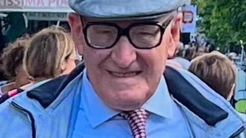 Si è spento a 87 anni (li avrebbe compiuti in primavera) Achille Bargagli (foto), figura storica della destra amiatina fin... Si è spento a 87 anni (li avrebbe compiuti in primavera) Achille Bargagli (foto), figura storica della destra amiatina fin...