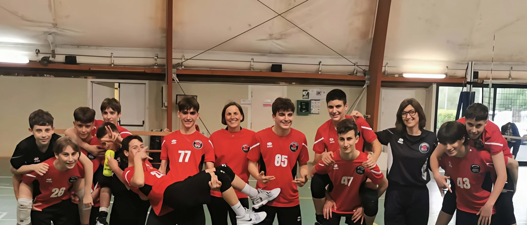 Invicta trionfa nella pallavolo under 14: campione territoriale toscano