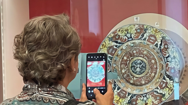 MONTELUPO FIORENTINO Nuovo appuntamento con "Tutti al Museo" oggi al Museo della Ceramica in piazza Vittorio Veneto a Montelupo. Alle 16... MONTELUPO FIORENTINO Nuovo appuntamento con "Tutti al Museo" oggi al Museo della Ceramica in piazza Vittorio Veneto a Montelupo. Alle 16...