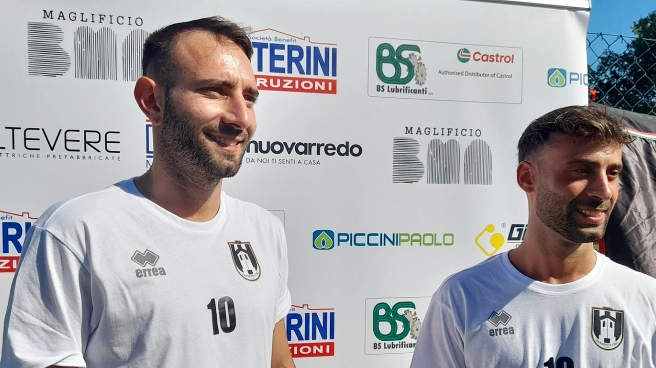 I nuovi attaccanti Domenico Vitiello (a sinistra) e Lorenzo Belli arrivano da una stagione assieme nel Poggibonsi