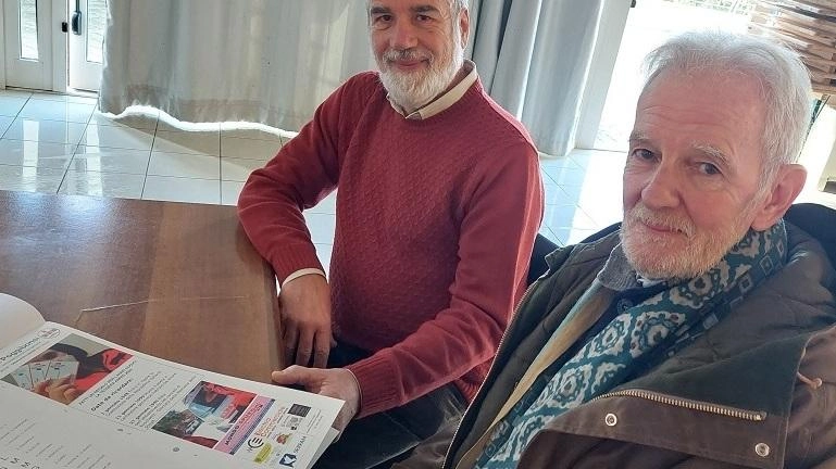 Mauro Merli, consigliere delegato alla Formazione, e a Fabrizio Fabiani, segretario generale, hanno realizzato il nuovo calendario della Pubblica Assistenza Mauro Merli, consigliere delegato alla Formazione, e a Fabrizio Fabiani, segretario generale, hanno realizzato il nuovo calendario della Pubblica Assistenza