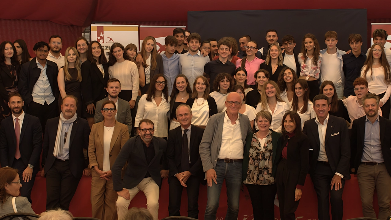 Tra le scuole quella di Brancaccio, il quartiere di don Puglisi. Seguirà l’impronta della Cittadella. Oltre trenta istituti arrivati sulla griglia di partenza. Iniziano i corsi rivolti anche alle famiglie. Tra le scuole quella di Brancaccio, il quartiere di don Puglisi. Seguirà l’impronta della Cittadella. Oltre trenta istituti arrivati sulla griglia di partenza. Iniziano i corsi rivolti anche alle famiglie.