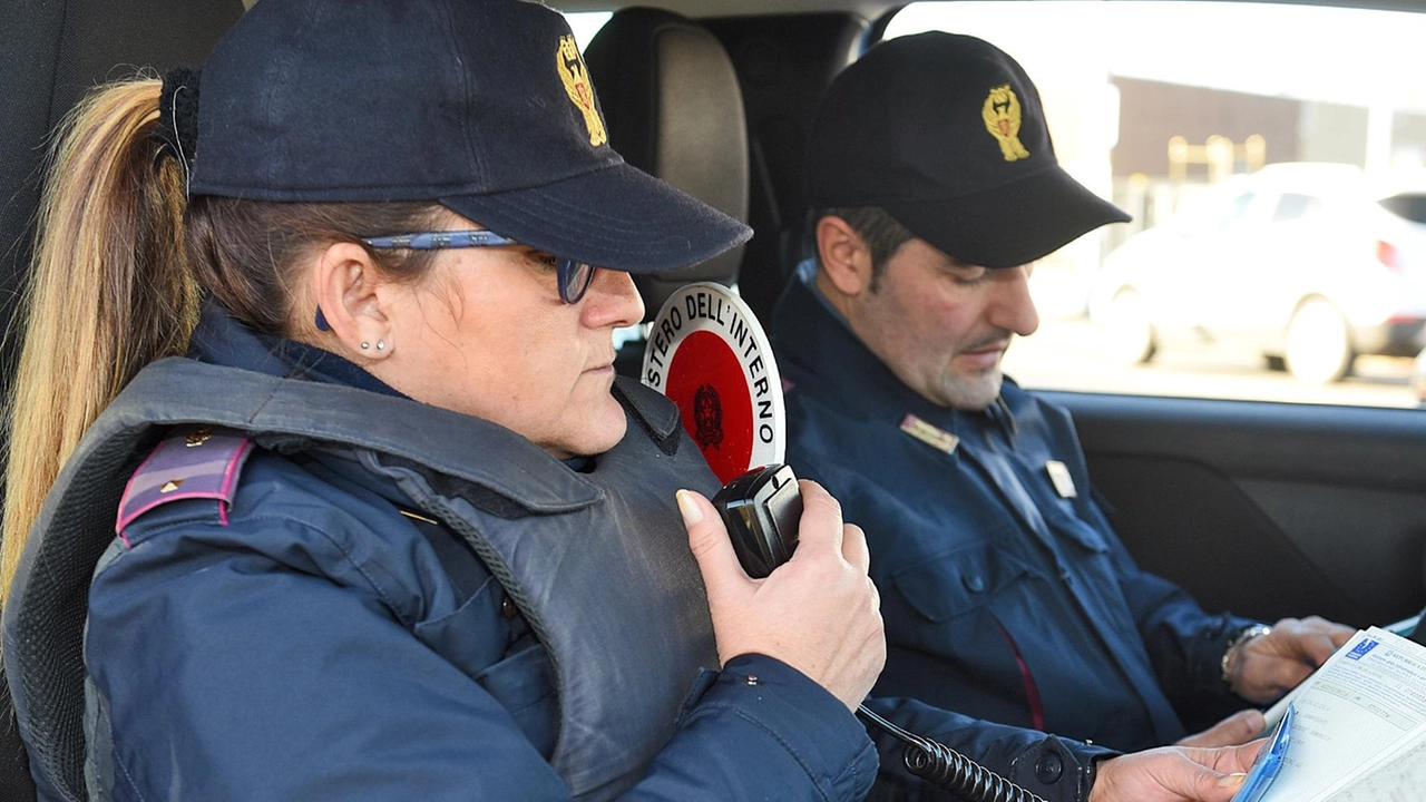 La maxi operazione di polizia ha portato a cinque arresti La maxi operazione di polizia ha portato a cinque arresti