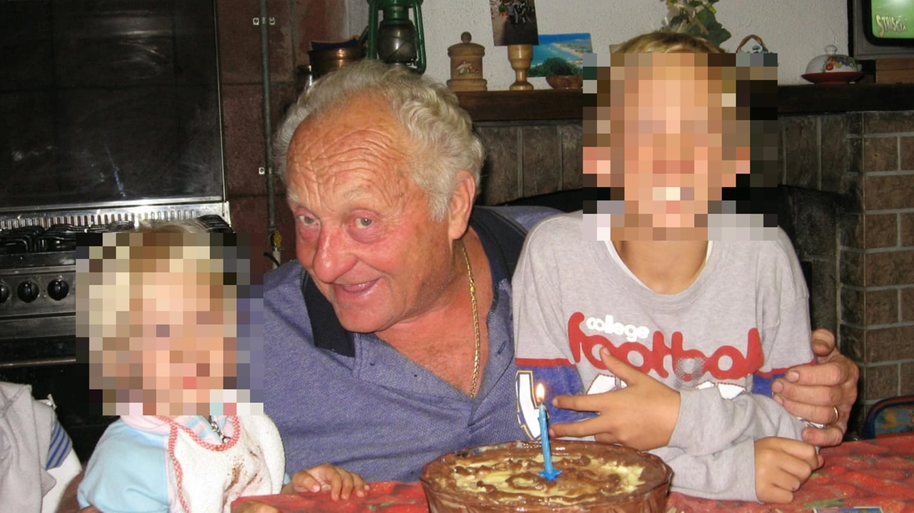 Per un improvviso arresto cardiaco, all’età di 87 anni, è morto Remo Drovandi, storico lattaio di Quarrata Per un improvviso arresto cardiaco, all’età di 87 anni, è morto Remo Drovandi, storico lattaio di Quarrata