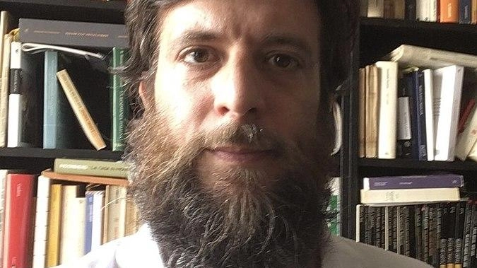 Proseguono gli eventi culturali a Carrara con la discussione del libro di Carlo Greppi al circolo di Spazio Alber1ca, coinvolgendo studenti e appassionati di storia. Dettagli sull'autore e modalità di partecipazione. Proseguono gli eventi culturali a Carrara con la discussione del libro di Carlo Greppi al circolo di Spazio Alber1ca, coinvolgendo studenti e appassionati di storia. Dettagli sull'autore e modalità di partecipazione.