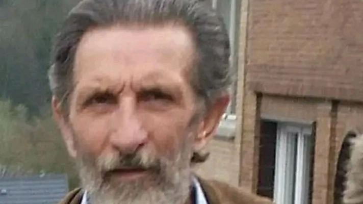Sergio Cardini tra pochi giorni avrebbe compiuto 73 anni. Con la moglie e la figlia gestiva l’hotel ristorante “La Pania“ a Pontestazzemese Sergio Cardini tra pochi giorni avrebbe compiuto 73 anni. Con la moglie e la figlia gestiva l’hotel ristorante “La Pania“ a Pontestazzemese