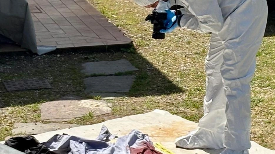 I reparti della scientifica in azione