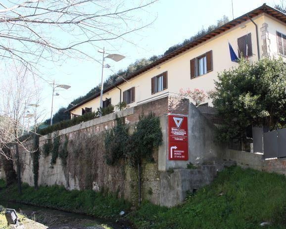 https://www.lanazione.it/image-service/view/acePublic/alias/contentid/NmNkY2MzYzUtM2U0Ni00/0/museo-della-deportazione-una-sinergia-che-giovera.jpeg?f=1.90:1&w=1200