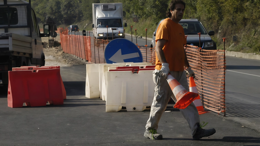 Lavori di manutenzione sulla superstrada E45: chiusi gli svincoli di San Gemini e Deruta per risanamento della pavimentazione. Traffico ristretto fino a ottobre.