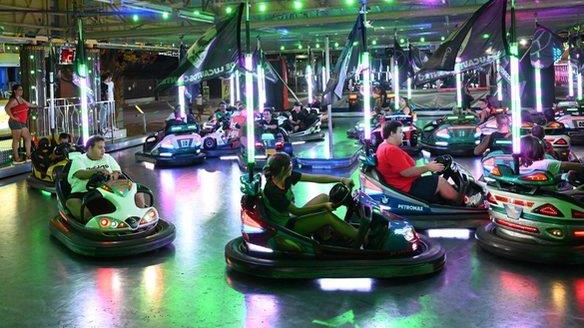 Conto alla rovescia per l’edizione 2024 del Luna Park nella consueta location di piazzale Don Baroni (foto Alcide) Conto alla rovescia per l’edizione 2024 del Luna Park nella consueta location di piazzale Don Baroni (foto Alcide)