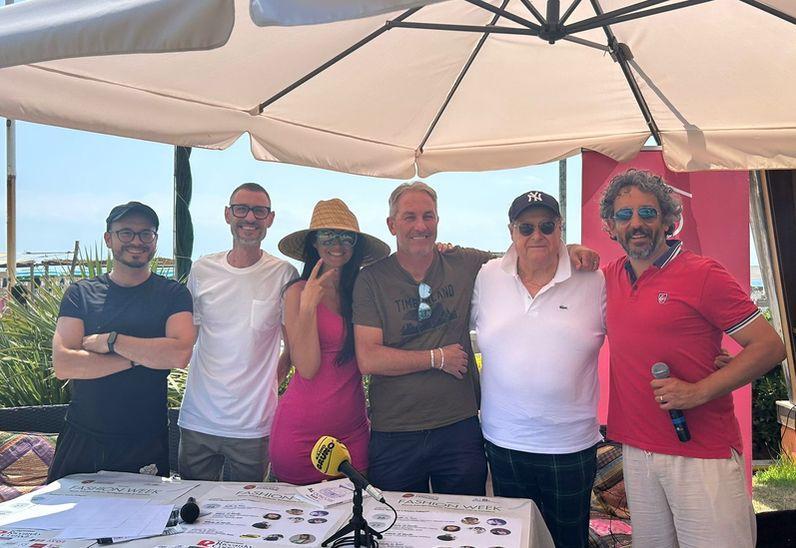 https://www.lanazione.it/image-service/view/acePublic/alias/contentid/NmQ1NjUzZWEtMDFkYi00/0/moda-musica-e-spettacoli-apre-a-lido-la-fashion-week-si-parte-con-un-nuovo-format.jpeg