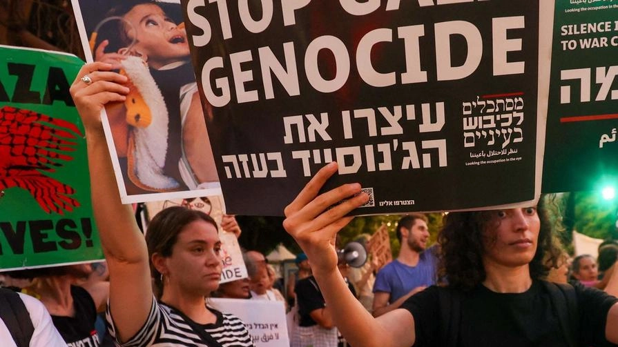 Israeliani a supporto dei civili di Gaza Israeliani a supporto dei civili di Gaza