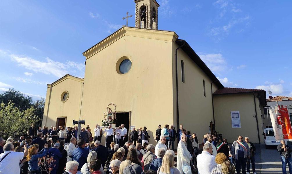 https://www.lanazione.it/image-service/view/acePublic/alias/contentid/NmQ1ZDcxZWYtMmY4Ny00/0/un-quartiere-tra-passato-e-futuro-dal-cimitero-al-campo-da-calcio-fino-alla-massiccia-presenza-cinese.jpeg?f=1.90:1&w=1200