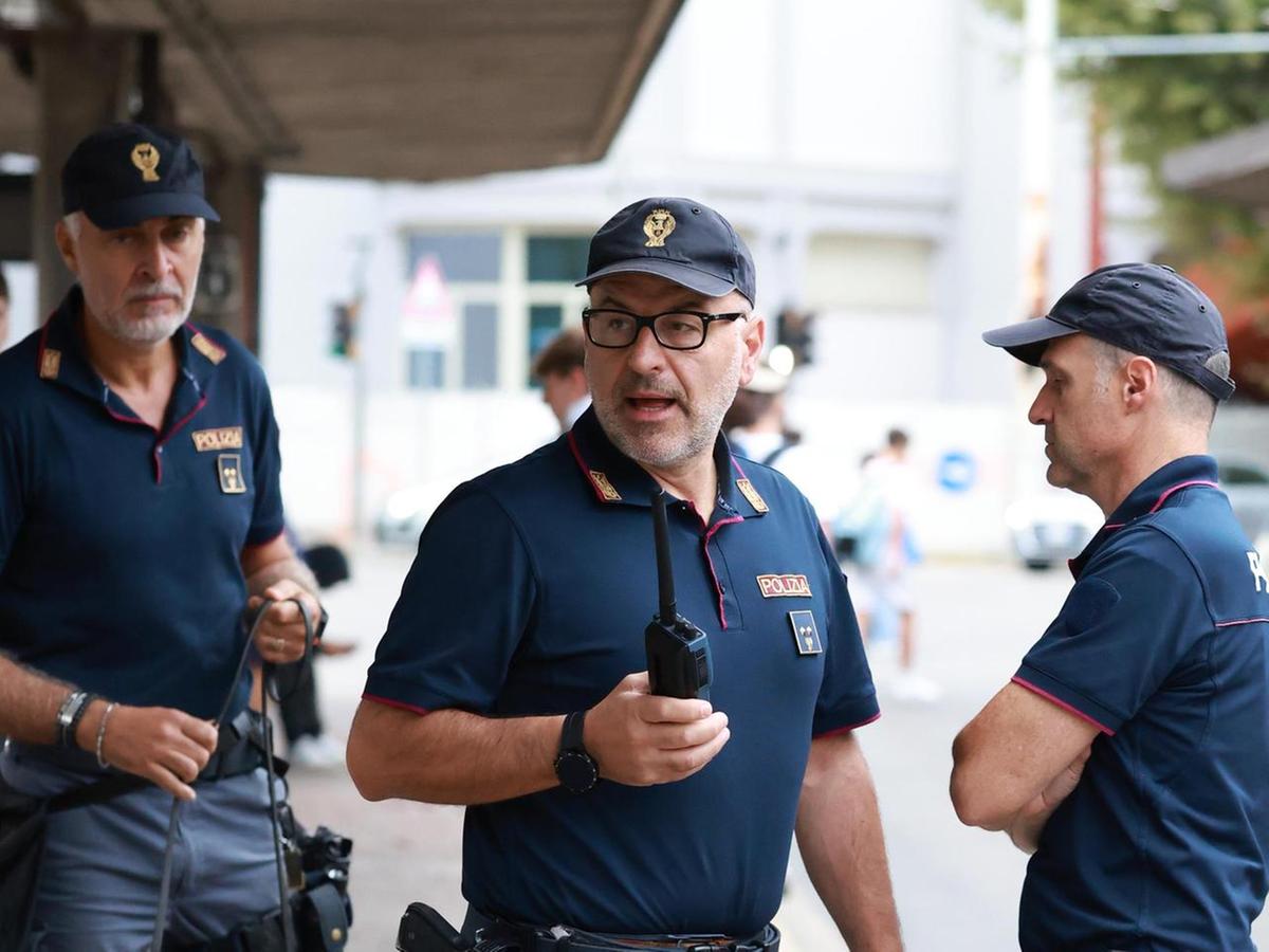 ladri aggrediscono la guardia giurata subito fermati con lo spray al peperoncino