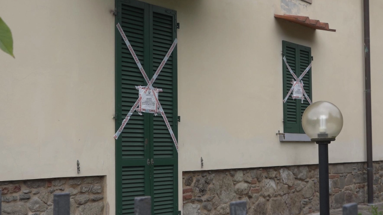 La casa, dove si è consumata la tragedia, è stata messa sotto sequestro La casa, dove si è consumata la tragedia, è stata messa sotto sequestro