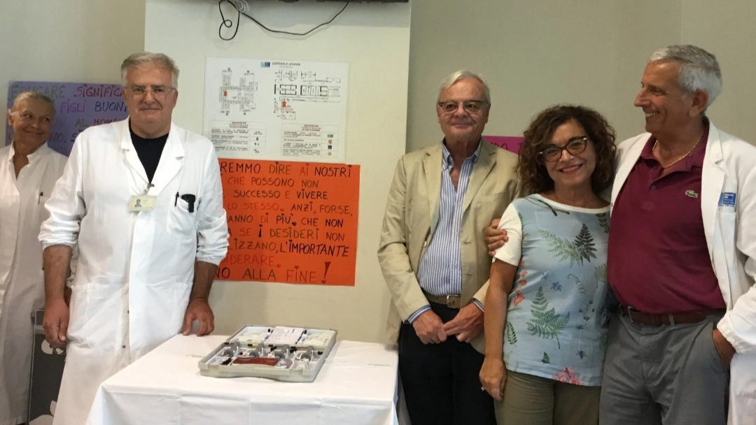 Massa, donato un videolaringoscopio neonatale all'ospedale Apuane